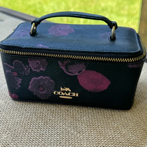 Coach Mini Vanity Jewelry / Make Up Case Black Leather With Flowers - Picture 1 of 7